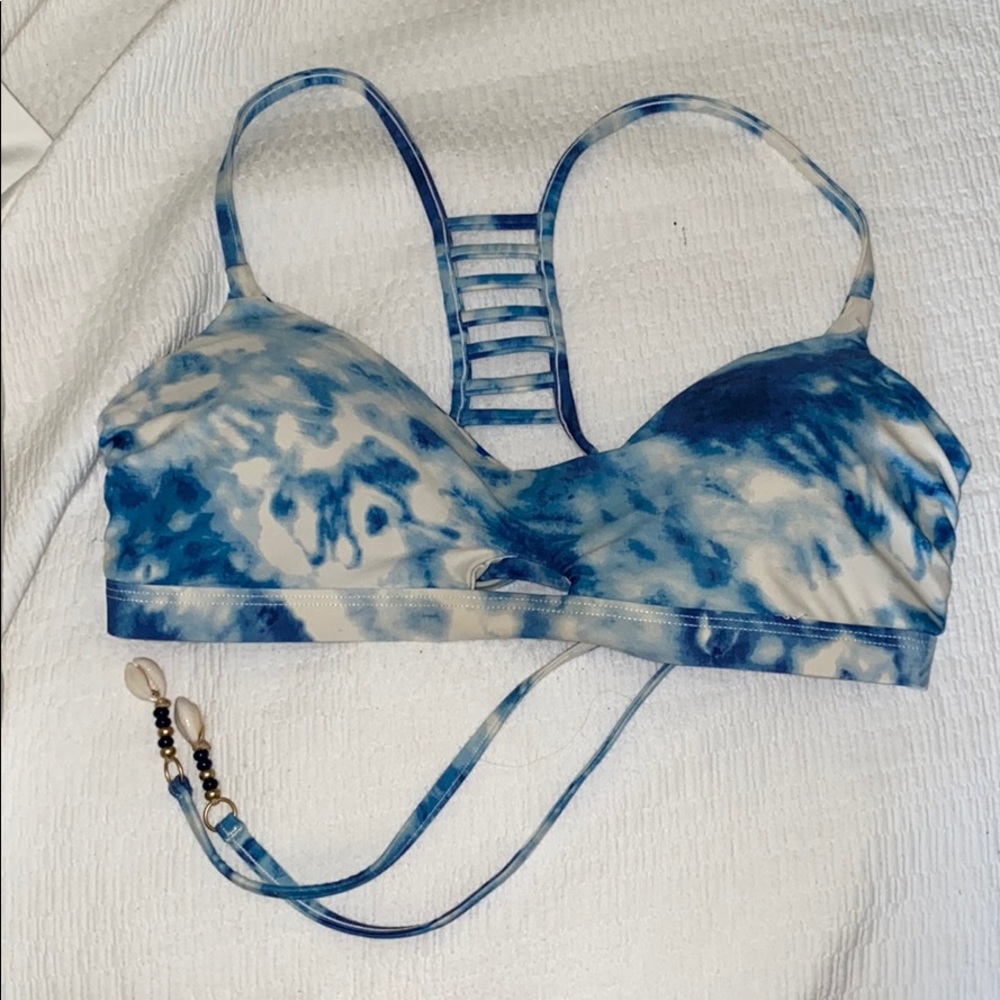 Sea folly bikini top
